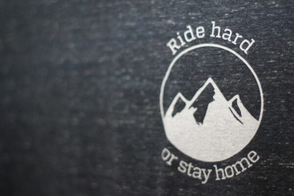Schneeverliebt - Ride Hard or Stay Home